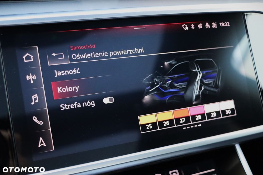 Audi A6 Avant 55 TFSI e quattro S tronic S line - 38
