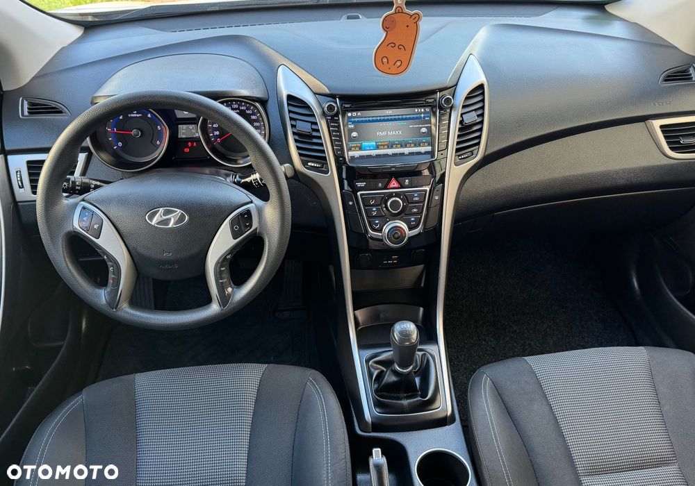 Hyundai i30 blue 1.6 CRDi Classic - 15