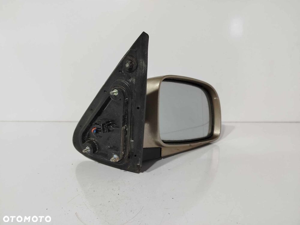 LUSTERKO PRAWE PRZEDNIE HYUNDAI SANTA FE II 06-10 5T - 2