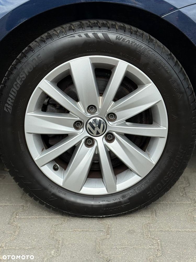 Volkswagen Passat 2.0 TDI SCR DSG Comfortline - 13