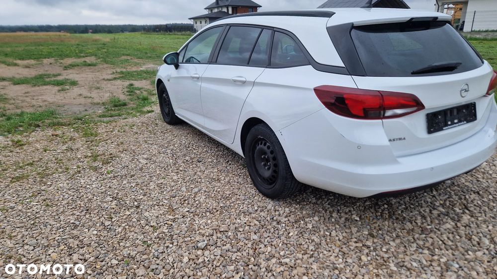 Opel Astra 1.6 D (CDTI) Automatik Business - 10