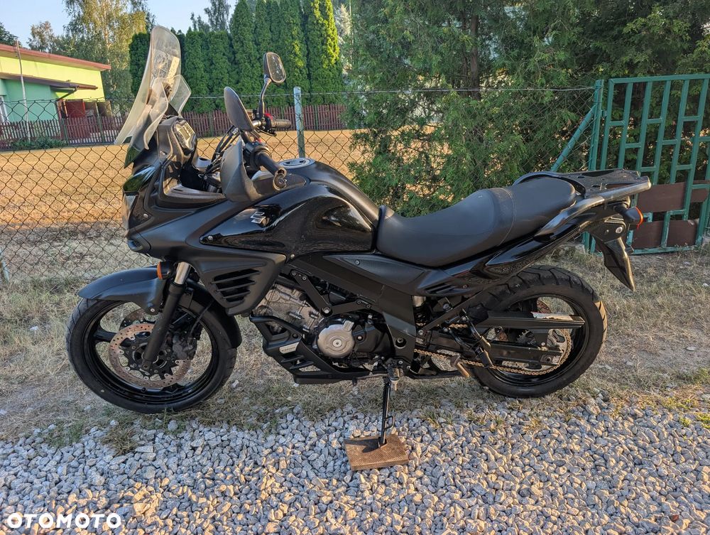 Suzuki V-STROM - 2