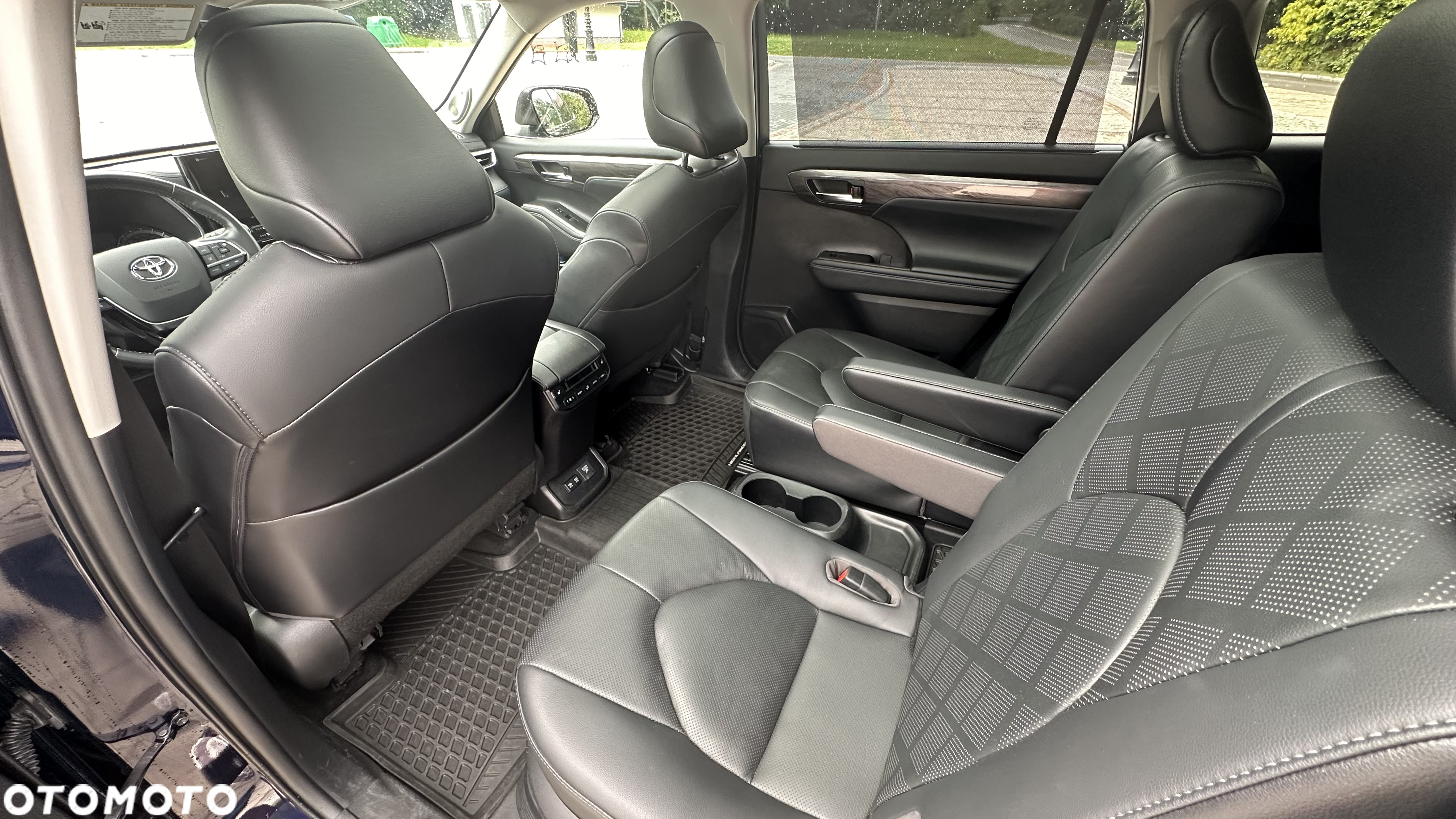 Toyota Highlander - 23