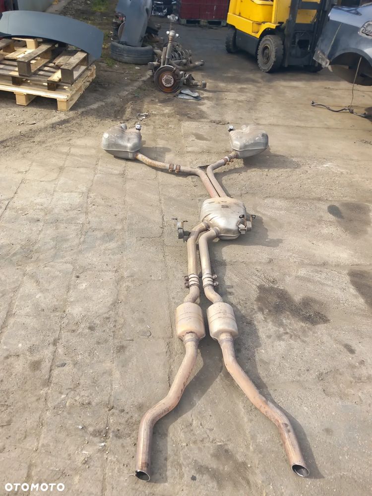 Układ wydechowy Audi A5 3.2 tfsi - 2