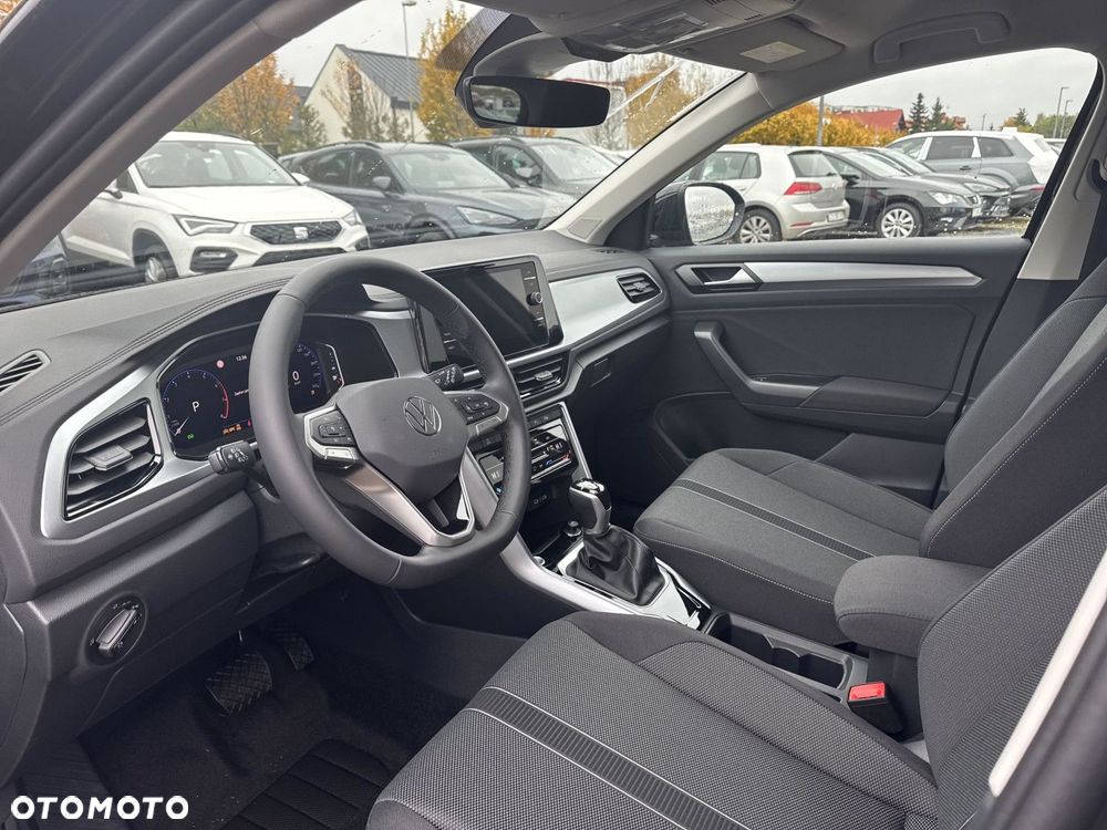 Volkswagen T-Roc - 9