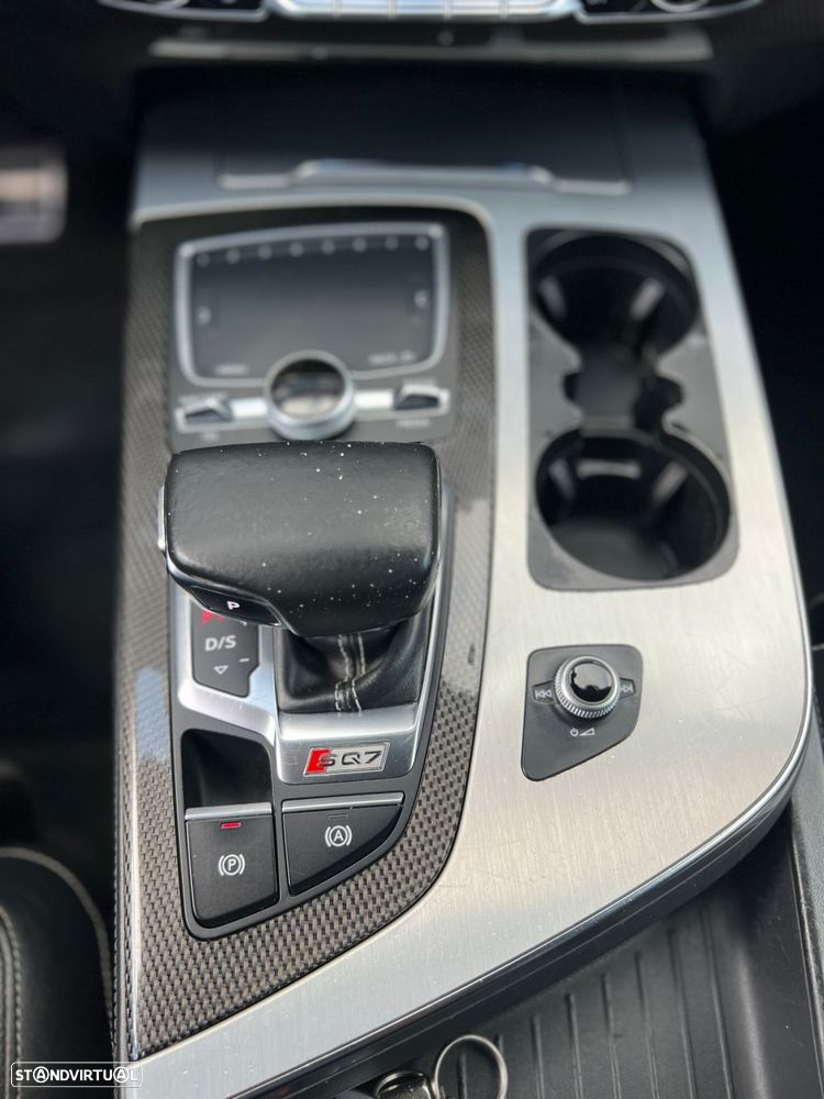 Audi SQ7 TDI quattro Tiptronic - 28