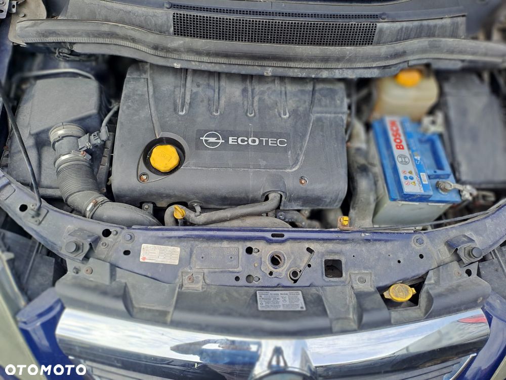 Opel Zafira B (05-08r.) 1.9CDTI 119KM. Silnik LPM Z19DT 5153631 Skrzynia MZ4 /  M32   [Przeł. 3.65] (OEM 55561228) lakier Z20Z (Z 20Z) (20Z), 4DU .Cały na części.GWARANCJA !!! Przód Tył Zestaw Komplet Drzwi Klapa Zderzak Błotnik Maska Grill Atrapa Szyba Pas Lampa Lusterko Boczki Fotel Kanapa Kokpit Deska Rozdzielcza Przełącznik Włącznik Sterownik Przewody Wiązka Instalacja Moduł Komputer Czujnik Listwa Pompa Alternator Wtryski Głowica Rozrusznik Kompresor Sprzęgło Dwumas Silnik Skrzynia ABS Klimatyzacji Paliwa Wspomagania Kolektor Turbina Przepustnica Zawór Chłodnica Koło Hak Belka Sanki Zawieszenie Mcpherson Półoś Amortyzator Wydech Tłumik Zacisk Most - 6