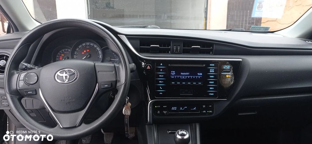 Toyota Auris 1.33 VVT-i Life - 3