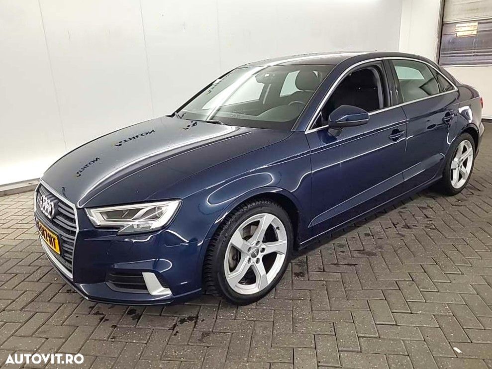 Audi A3 1.0 TFSI S tronic Sport - 2