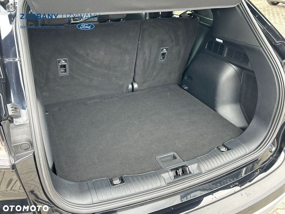 Ford Kuga - 28