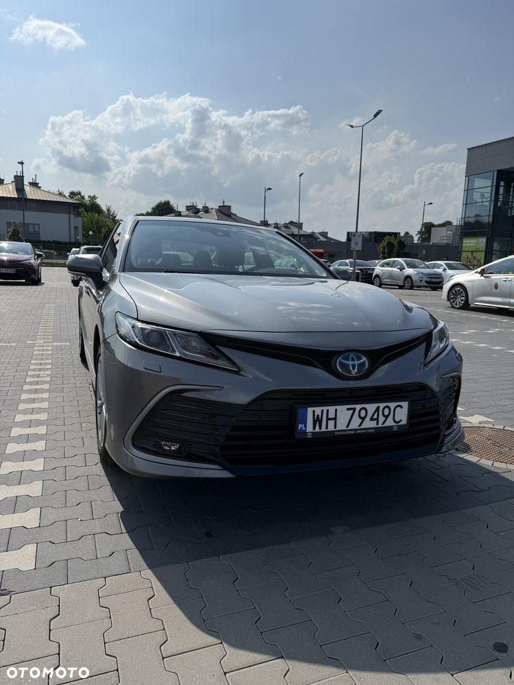 Toyota Camry 2.5 Hybrid Comfort CVT - 1