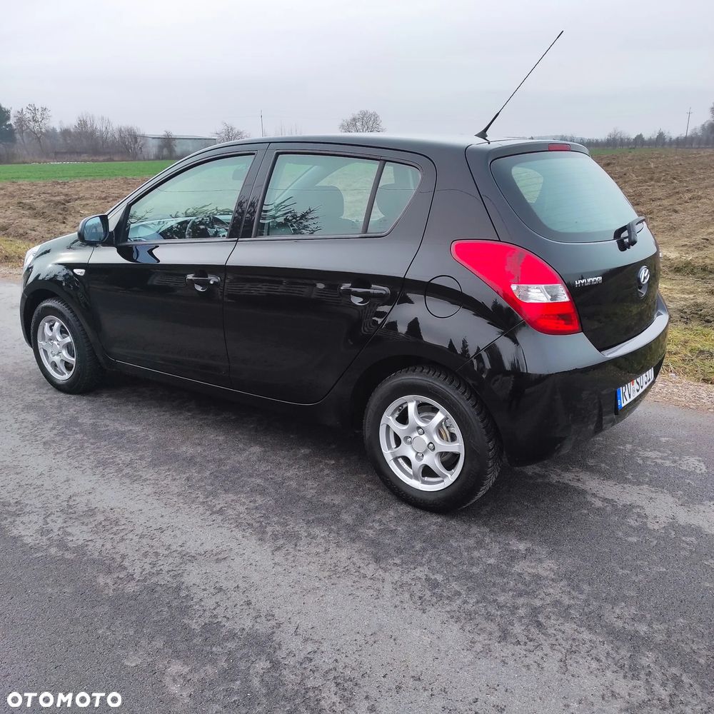 Hyundai i20 - 8
