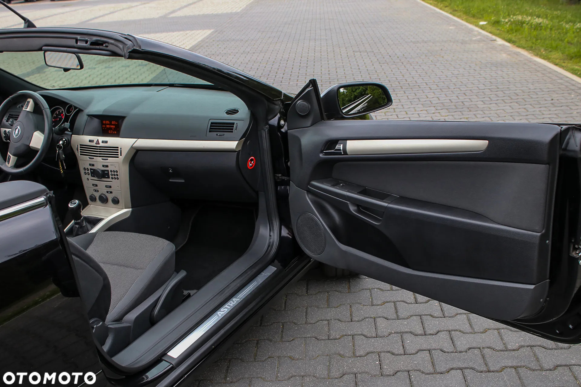 Opel Astra Twin Top 1.6 Edition - 21