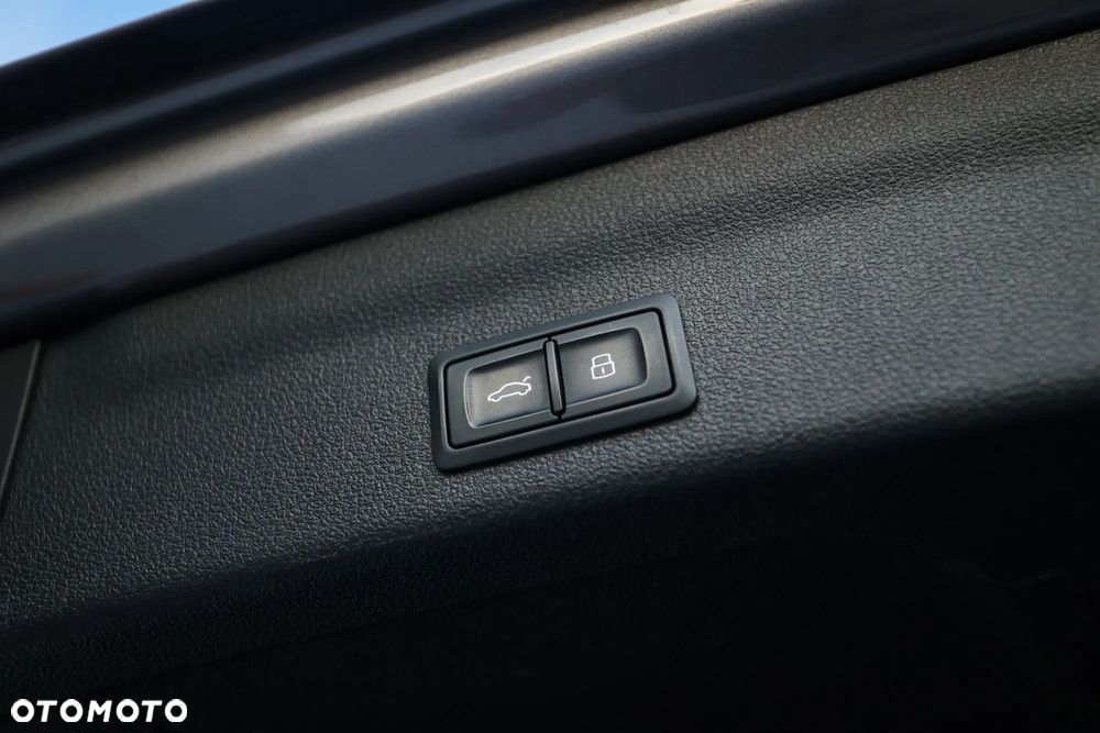 Audi A6 Avant 40 TDI S tronic sport - 39