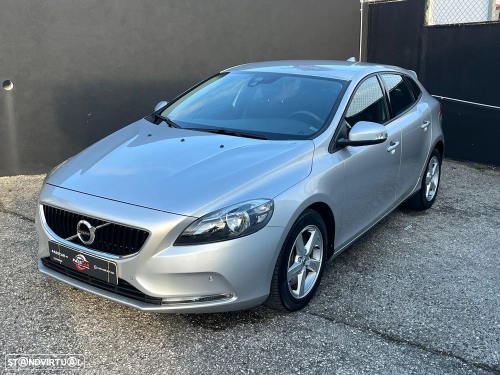 Volvo V40 1.5 T3 Sport Edition Geartronic - 1