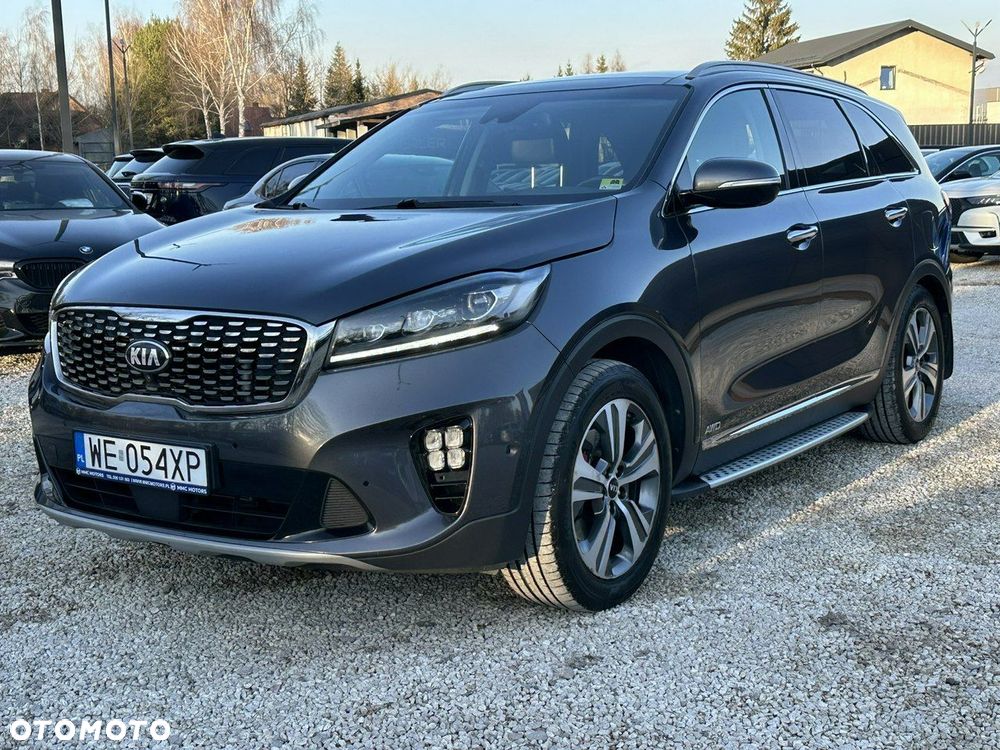 Kia Sorento - 4