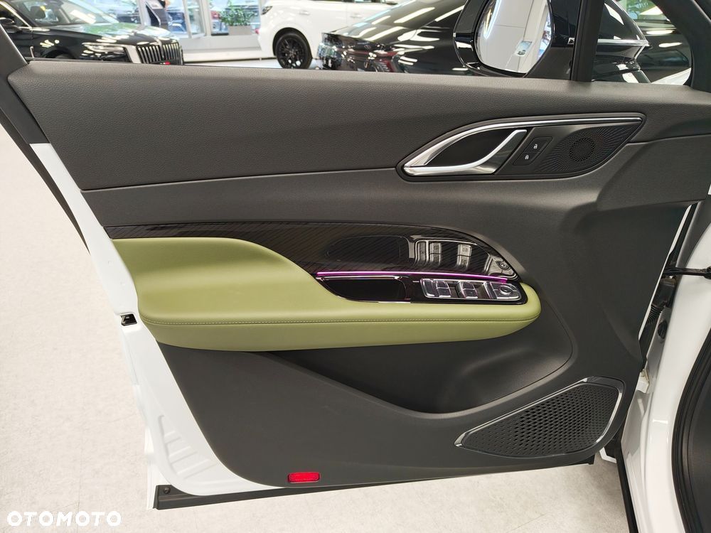 Hongqi HS3 1.5T FWD - 17