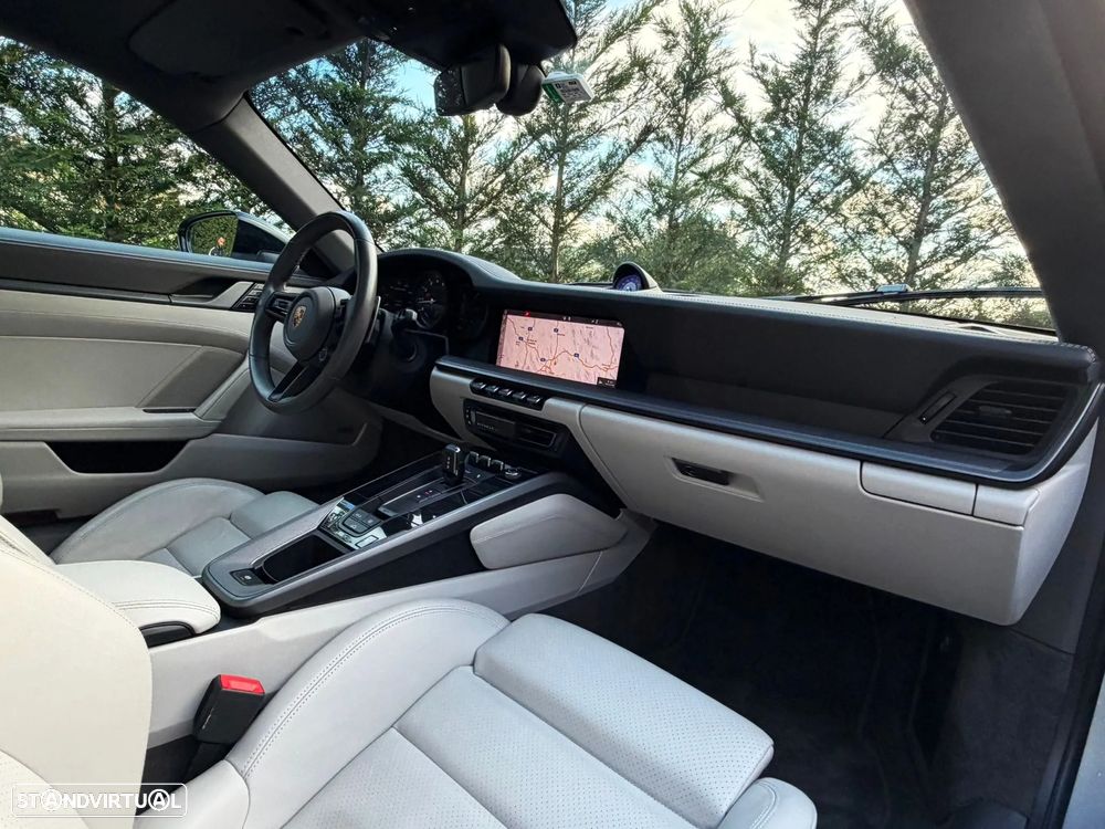 Porsche 911 (992) Carrera 4S PDK - 18