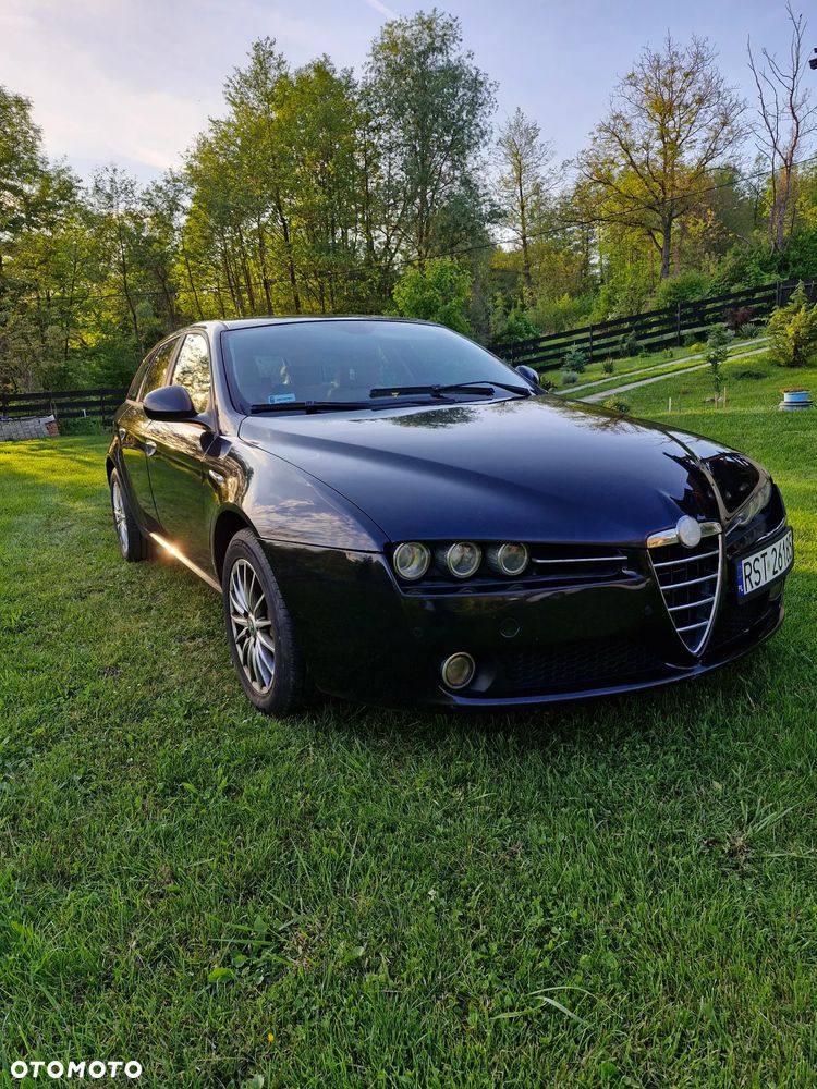 Alfa Romeo 159 1.9 JTDM 16V DPF Automatik Distinctive - 17