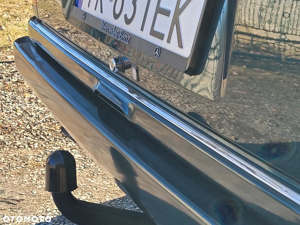 Mercedes-Benz Klasa E - 24