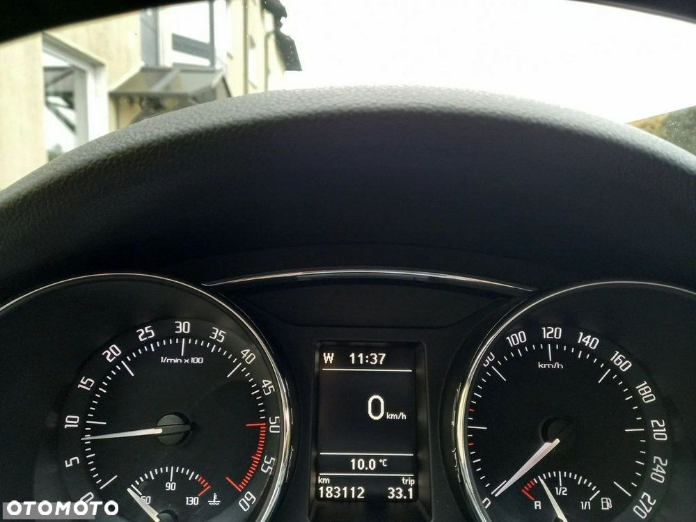 Skoda Superb 1.6 TDI Platinum - 30