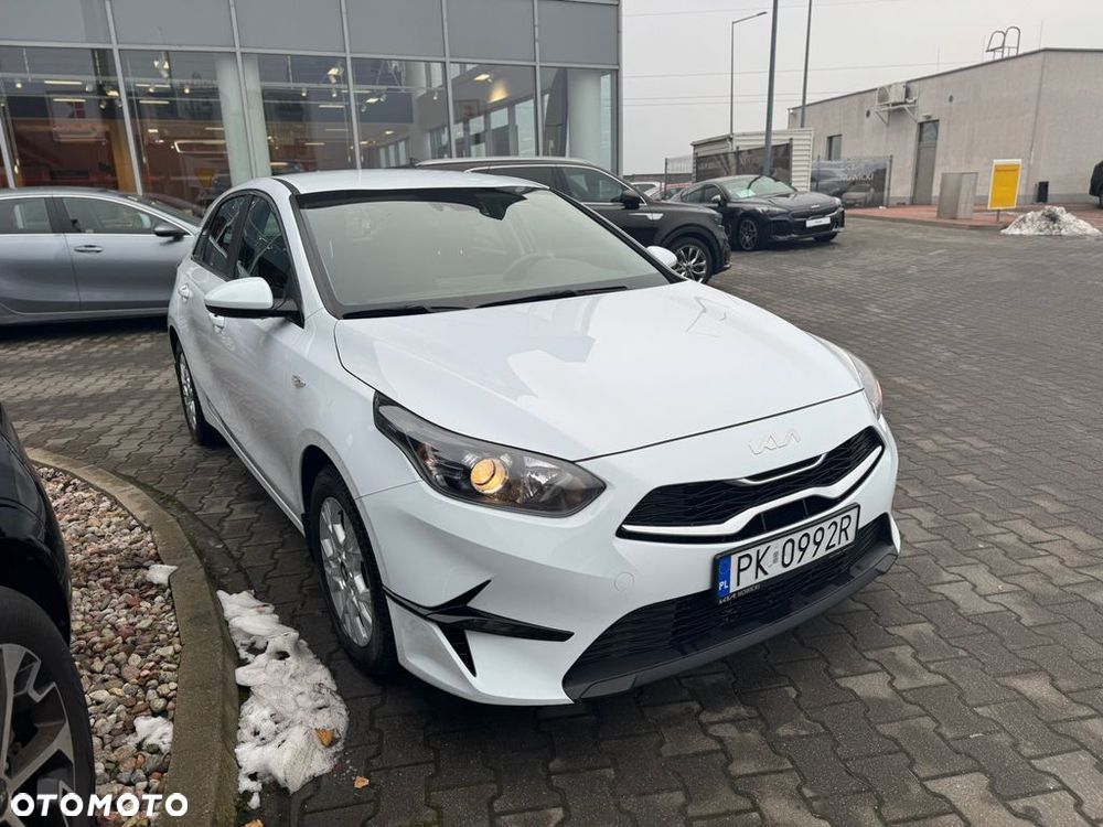 Kia Ceed 1.5 T-GDI M - 7
