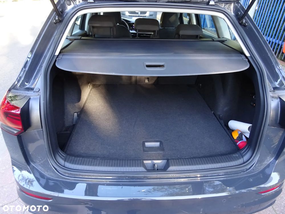 Volkswagen Golf VIII 2.0 TDI Life - 21