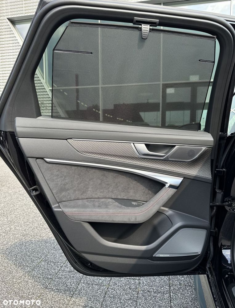 Audi RS6 Avant - 21