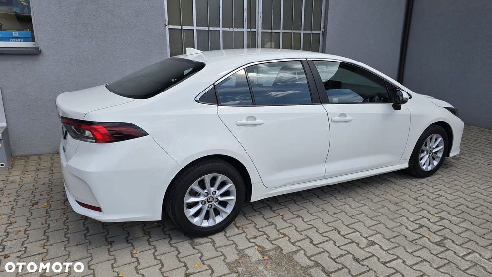Toyota Corolla 1.8 Hybrid Active - 4
