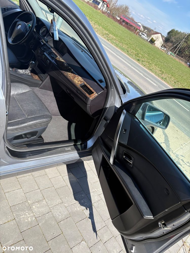 BMW Seria 5 - 11