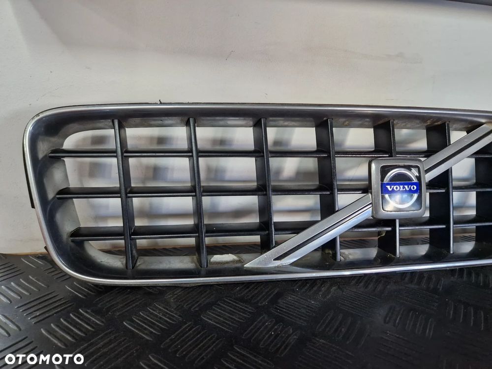 VOLVO XC90 GRILL ATRAPA CHŁODNICY ORYGINAŁ OE 8620641 - 2