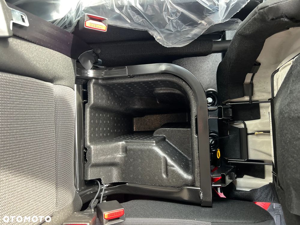 Peugeot Expert Furgon Long - 18