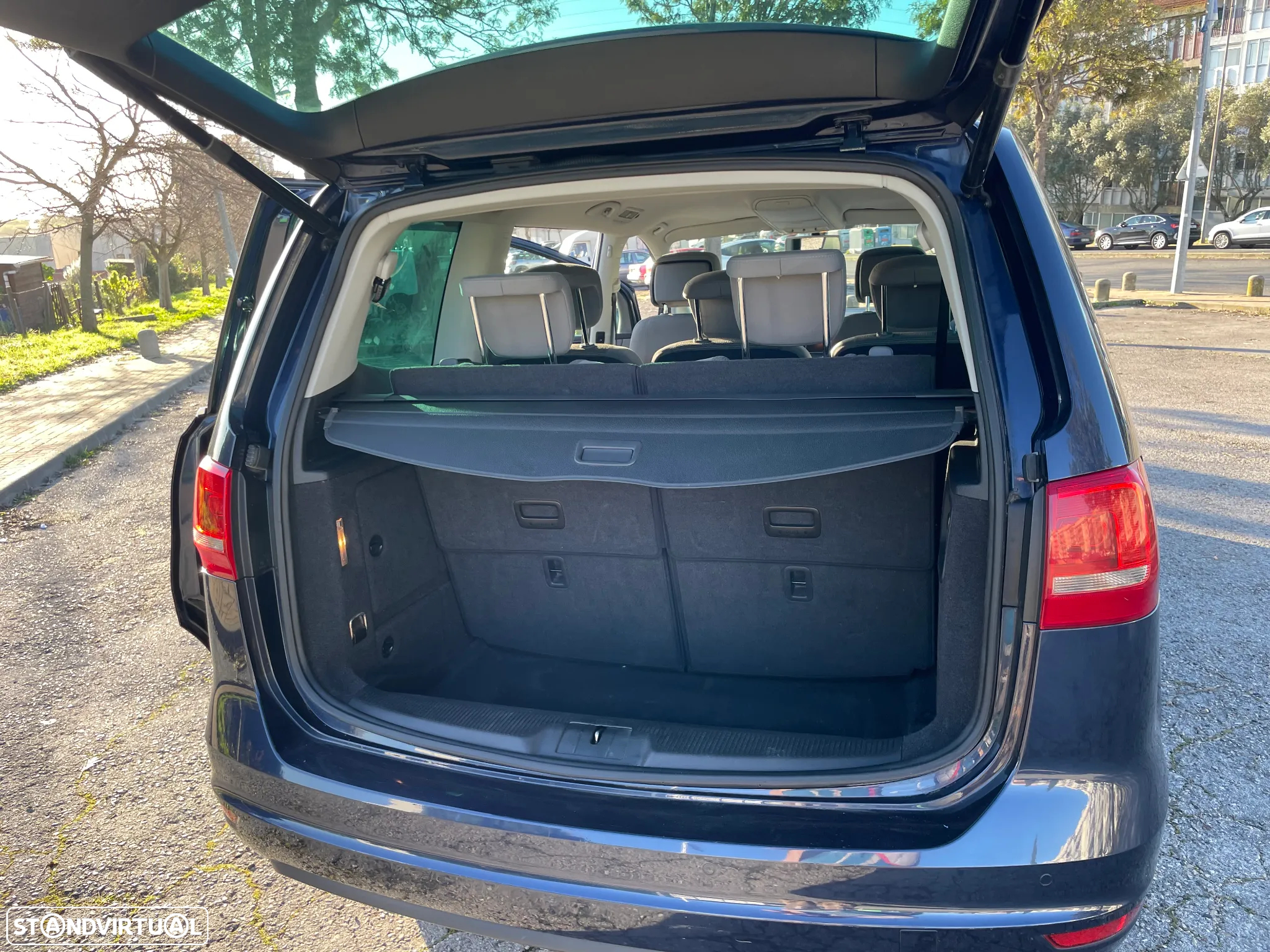 VW Sharan 2.0 TDI Confortline - 7