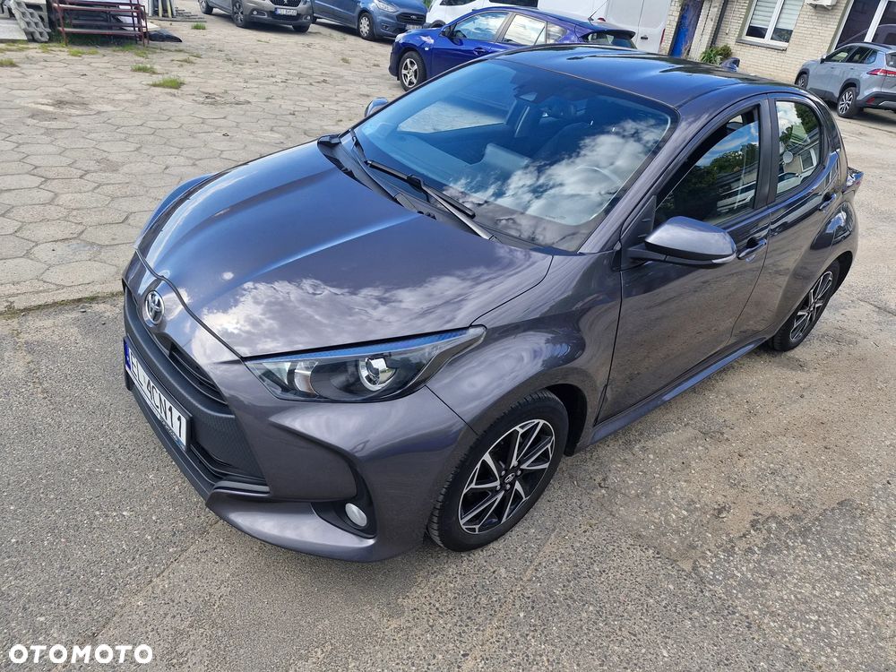 Toyota Yaris 1.5 Comfort - 12