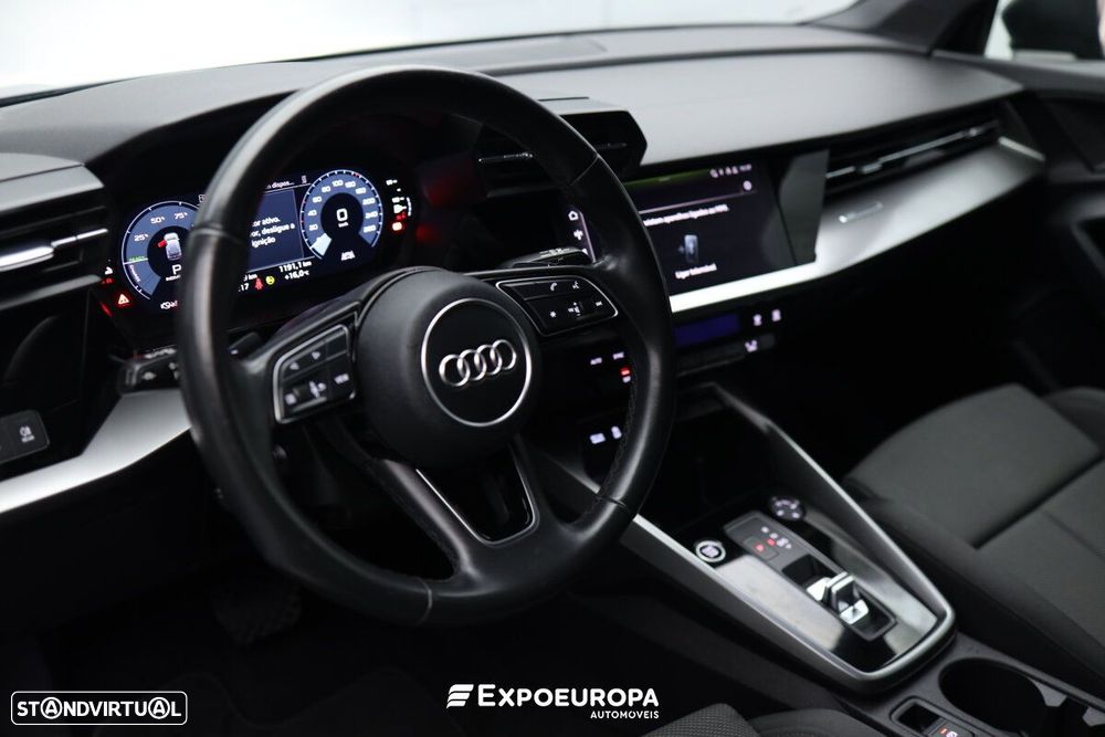 Audi A3 Sportback 45 TFSIe S line - 7