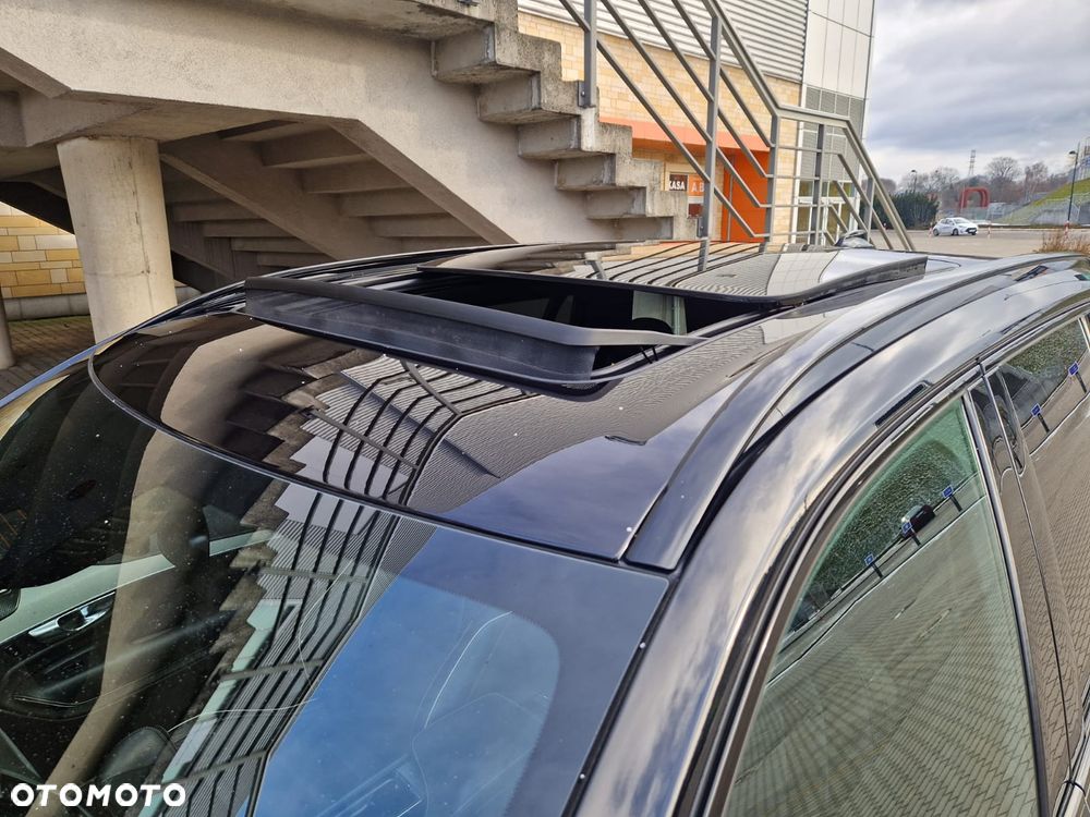 Volvo XC 90 B5 D AWD Ultimate Dark 7os - 40