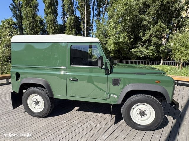 Land Rover Defender 90 2.5 TD5 Metal Top - 5
