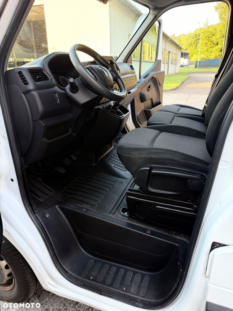 Renault Master - 15