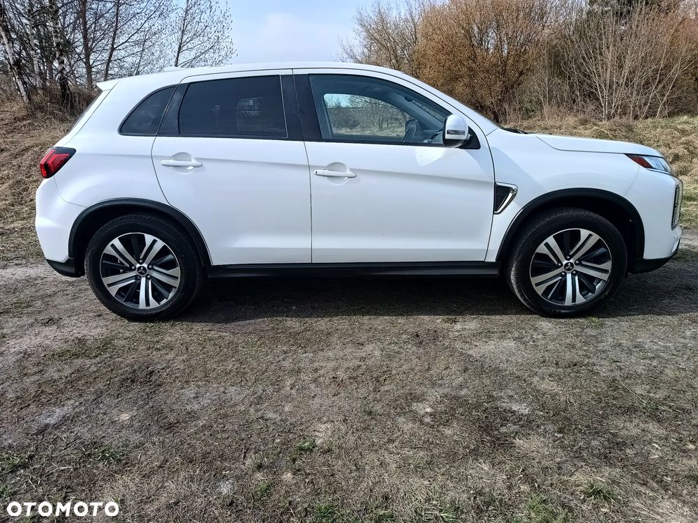 Mitsubishi ASX 2.0 4WD CVT Plus - 17