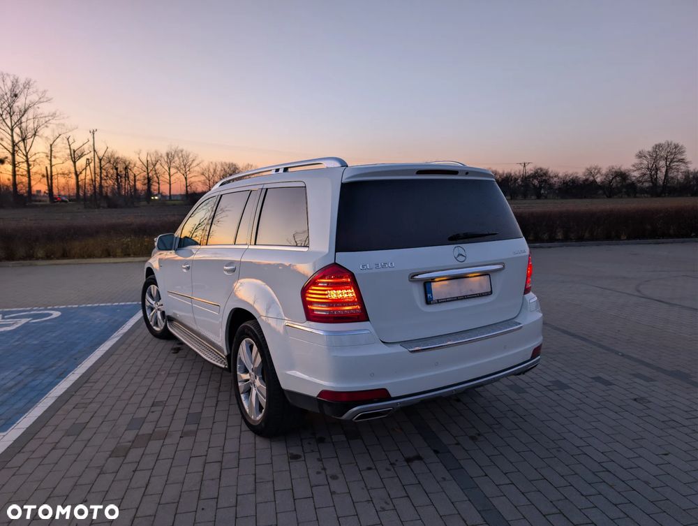 Mercedes-Benz GL 350 BlueTEC 4Matic 7G-TRONIC - 2