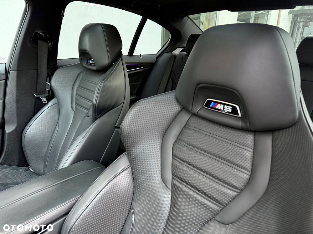 BMW M5 Standard - 39