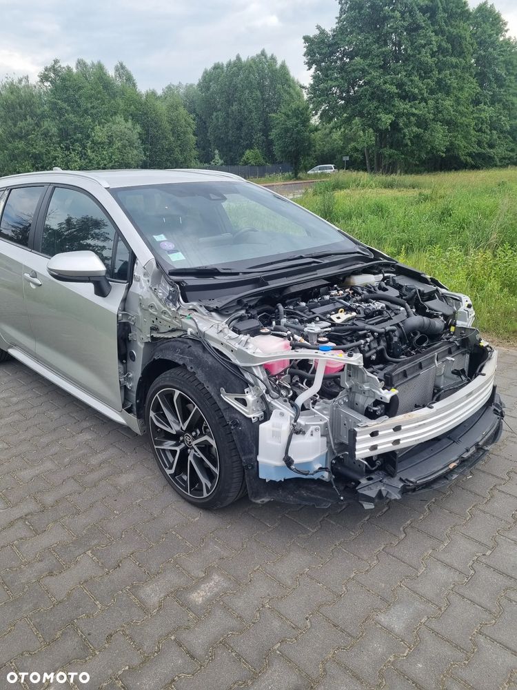 Toyota Corolla 2.0 Hybrid Executive - 3