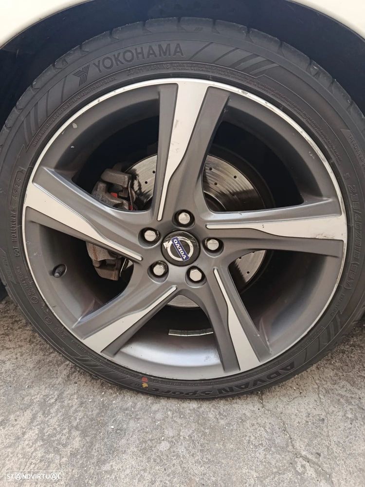 Volvo V60 2.0 D4 R-Design Momentum - 16