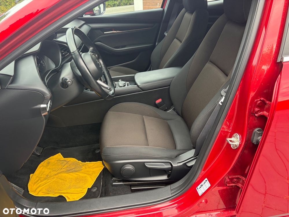 Mazda 3 e-SKYACTIV-G 150 M HYBRID EXCLUSIVE-LINE - 31