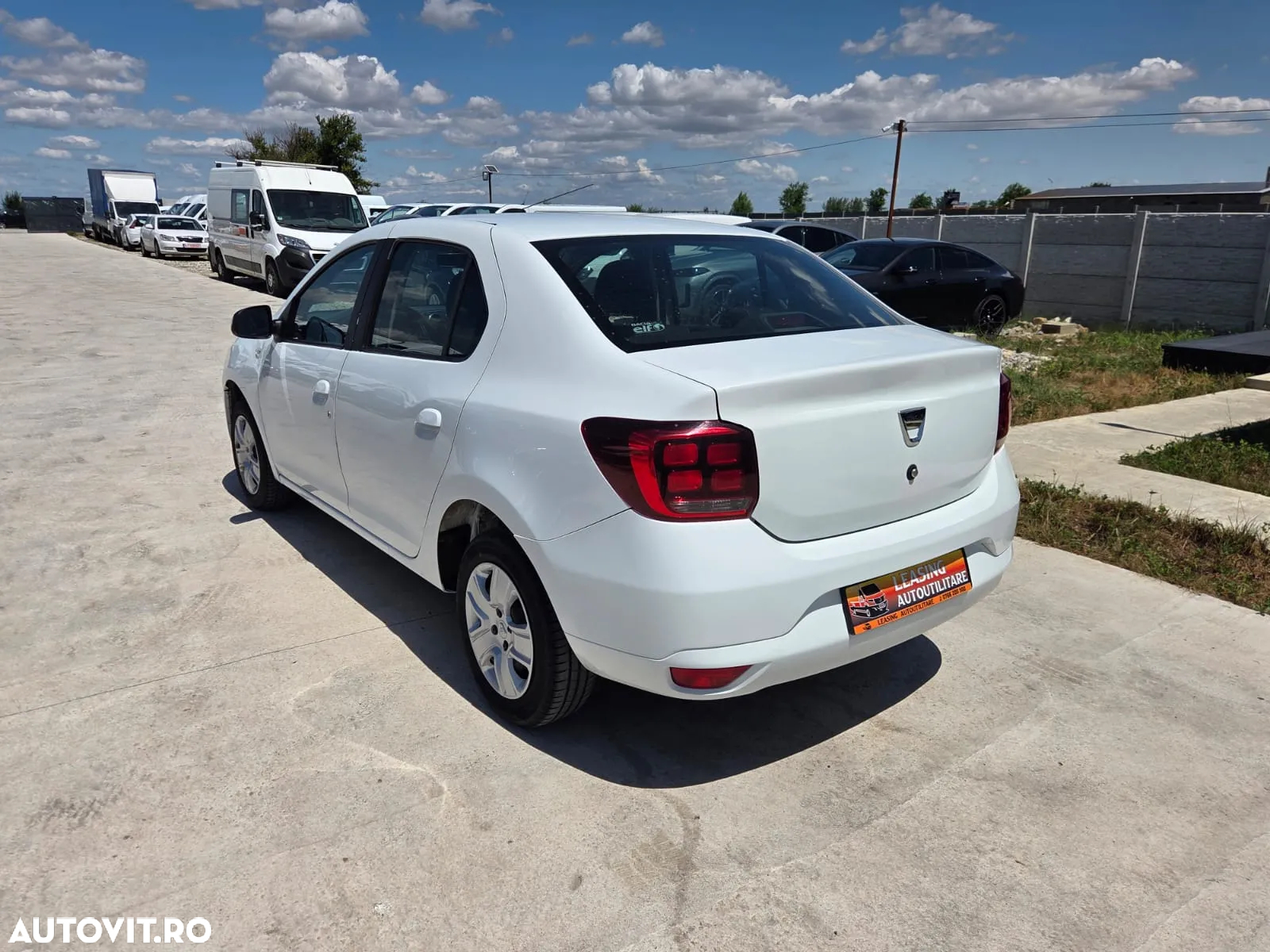 Dacia Logan 1.0 SCe Ambiance - 8