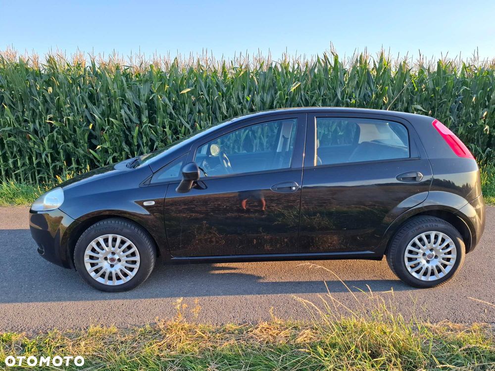 Fiat Grande Punto - 4