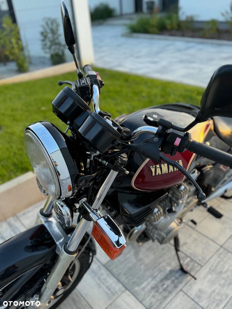 Yamaha XJ - 15