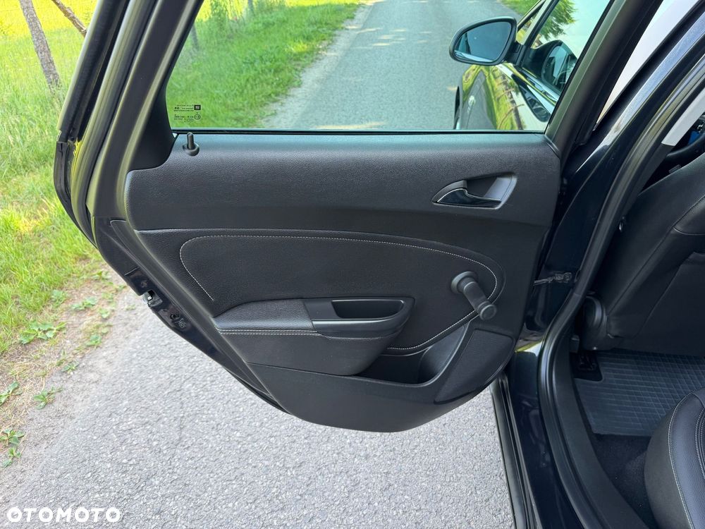 Opel Astra 1.4 Turbo 150 Jahre - 24