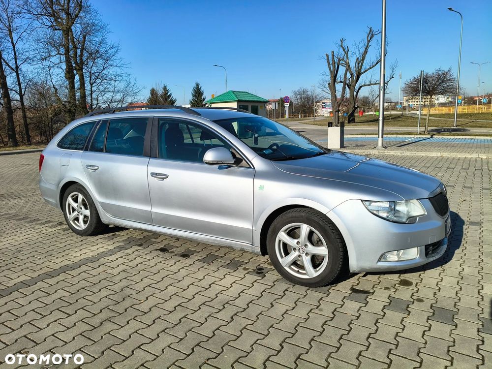 Skoda Superb 1.6 TDI GreenLine - 1