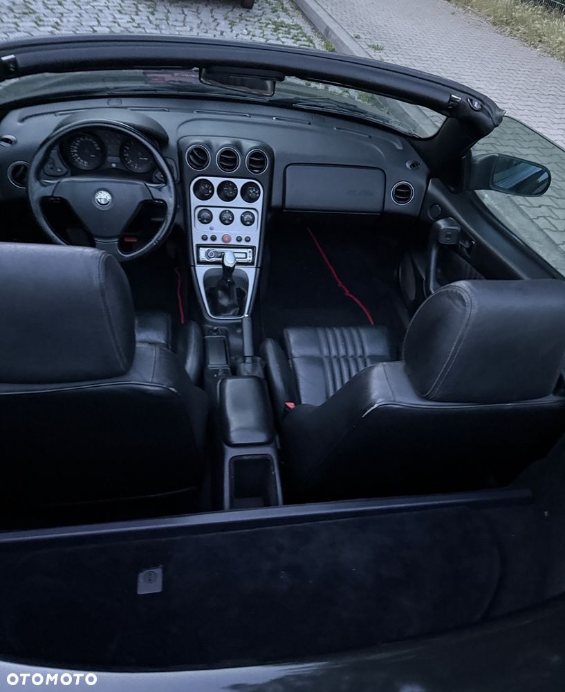 Alfa Romeo Spider 2.0 JTS - 14